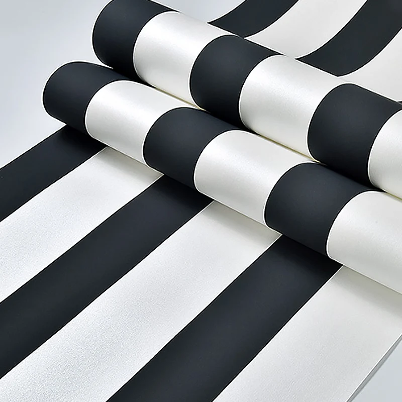 Rotolo di carta da parati strisce Decorazione murale minimalista materiale non tessuto per ristorante