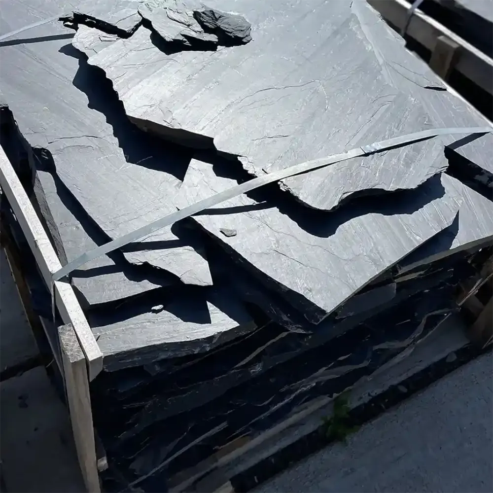 10 m² Piastre poligonali Ardesia Negra 2-4 cm 71 €/m² Spese di spedizione gratuite