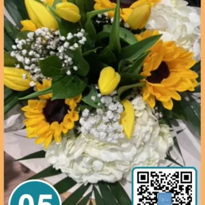 05 - Bouquet con Girasoli Tulipani Ortensie